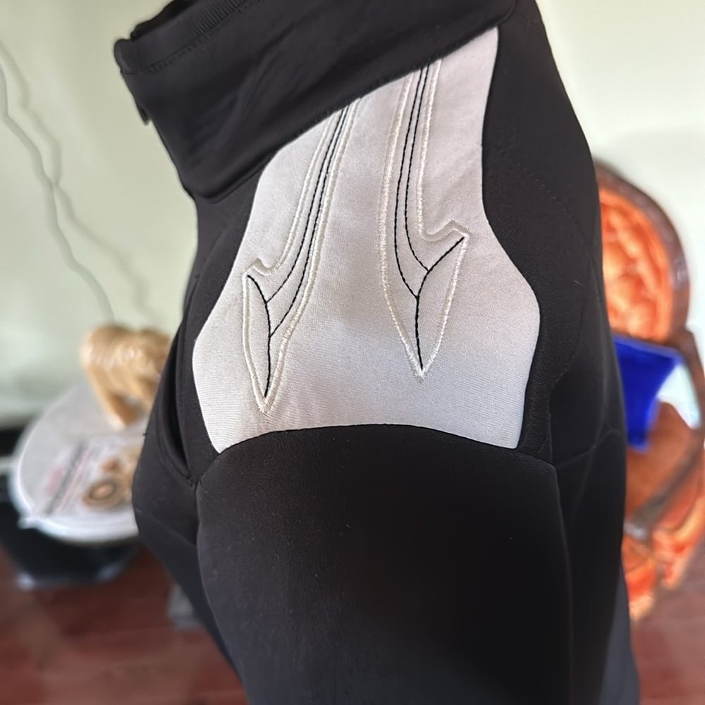 Puma/Ferrari jacket - Picture 4 of 10